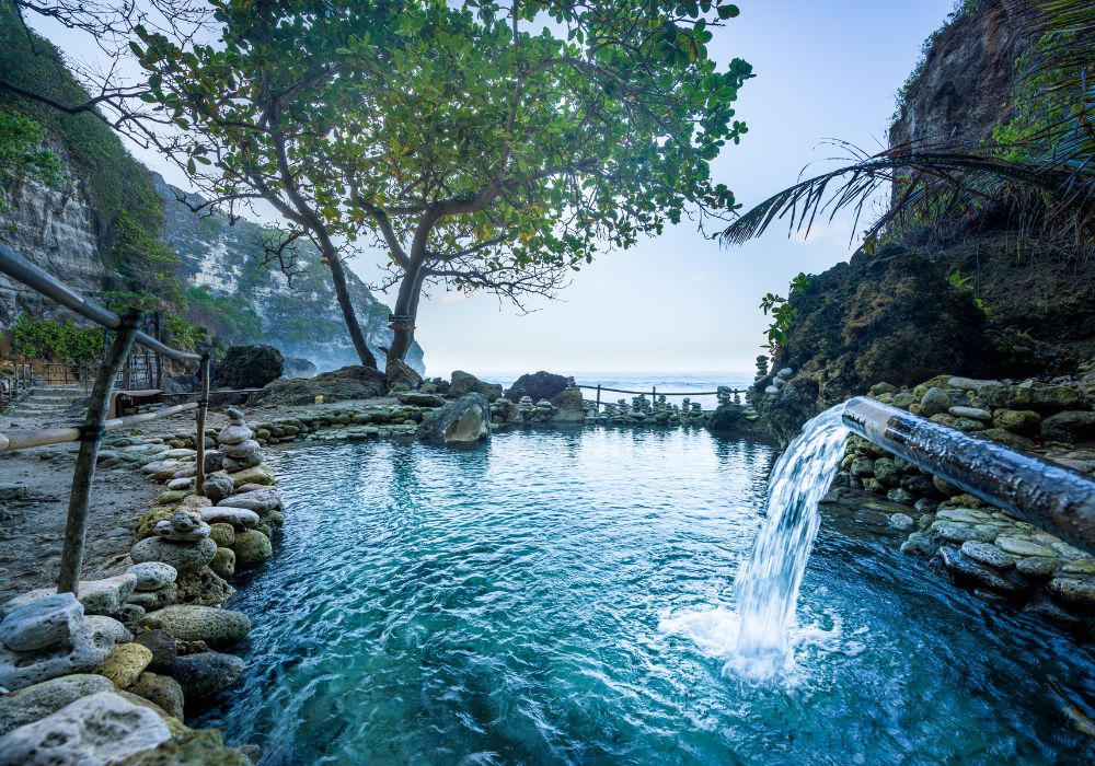 Nusa Penida Tembeling Natural Pool